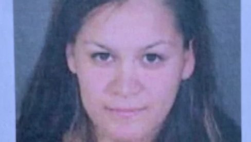 СВОЈУ ДЕЦУ ЈЕ ИЗБОЛА ДО СМРТИ: Бака је затекла стравичан призор, ухапшена мајка из пакла СВОЈУ ДЕЦУ ЈЕ ИЗБОЛА ДО СМРТИ: Бака је затекла стравичан призор, ухапшена мајка из пакла