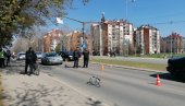 УЖАСНА НЕСРЕЋА У НИШУ: Брачни пар покошен на пешачком прелазу, боре им се за животе УЖАСНА НЕСРЕЋА У НИШУ: Брачни пар покошен на пешачком прелазу, боре им се за животе