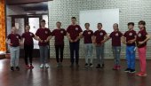ВИТЛАЈУ КОЛЦЕ И САЊАЈУ КОНЦЕРТЕ: КУД Банатски Двор насавља са пробама након дуже паузе ВИТЛАЈУ КОЛЦЕ И САЊАЈУ КОНЦЕРТЕ: КУД Банатски Двор насавља са пробама након дуже паузе
