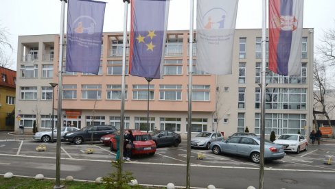 ДЕЧАК И ДАЉЕ У ТЕШКОМ СТАЊУ: Возачу осумњиченом за прошломесечну саобраћајку у Бачком Градишту продужен притвор ДЕЧАК И ДАЉЕ У ТЕШКОМ СТАЊУ: Возачу осумњиченом за прошломесечну саобраћајку у Бачком Градишту продужен притвор