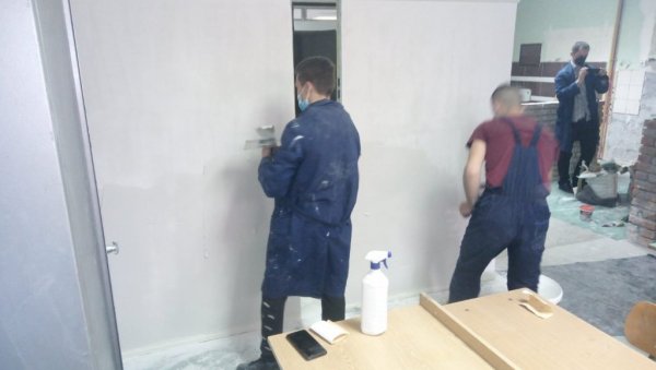 ПОКАЗАЛИ ЗНАЊЕ И УМЕЋЕ: Такмичење ученика Грађевинске школе ПОКАЗАЛИ ЗНАЊЕ И УМЕЋЕ: Такмичење ученика Грађевинске школе