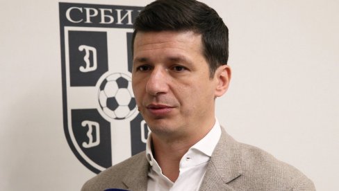 HTEO DA OSTAVI RAD I JAVOR U LIGI: Marko Pantelić ga ekspresno smenio HTEO DA OSTAVI RAD I JAVOR U LIGI: Marko Pantelić ga ekspresno smenio