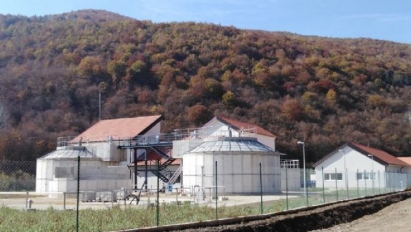 ОТПАДНИХ ВОДА ПРЕВИШЕ ЗА ПОСТРОЈЕЊЕ: Како је у Пљевљима направљена фабрика од 5,3 милиона евра која - не ради (ФОТО) ОТПАДНИХ ВОДА ПРЕВИШЕ ЗА ПОСТРОЈЕЊЕ: Како је у Пљевљима направљена фабрика од 5,3 милиона евра која - не ради (ФОТО)