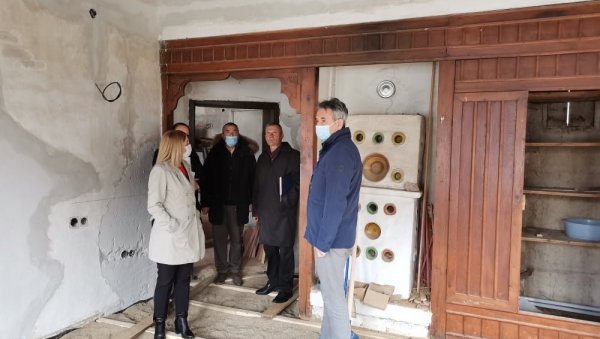 ЗАХТЕВНА РЕКОНСТРУКЦИЈА МУЗЕЈА У ВРАЊУ: Мора да се води рачуна о сваком детаљу, како се не би нарушио аутентичан изглед објекта ЗАХТЕВНА РЕКОНСТРУКЦИЈА МУЗЕЈА У ВРАЊУ: Мора да се води рачуна о сваком детаљу, како се не би нарушио аутентичан изглед објекта