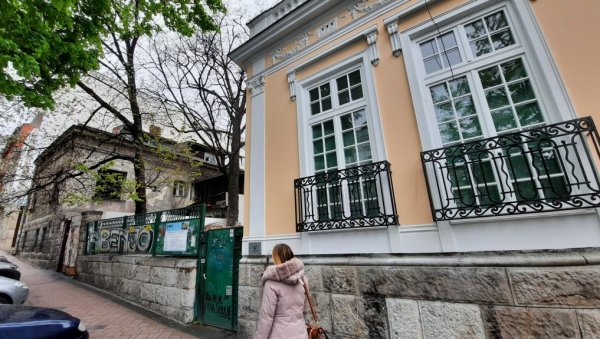 ШТЕТА 700.000 ДИНАРА: Кућа Николе Пашића опљачкана 11. пут, умало да изгори, без одговора питање - како је сачувати?! (ФОТО) ШТЕТА 700.000 ДИНАРА: Кућа Николе Пашића опљачкана 11. пут, умало да изгори, без одговора питање - како је сачувати?! (ФОТО)