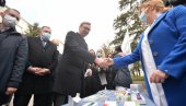 VUČIĆ SAOPŠTIO SJAJNU VEST: Upravo smo prešli broj od tri miliona vakcinisanih građana VUČIĆ SAOPŠTIO SJAJNU VEST: Upravo smo prešli broj od tri miliona vakcinisanih građana