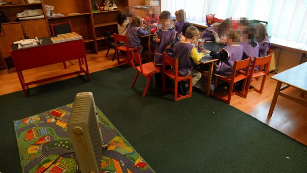 ПРОДУЖЕН УПИС ДЕЦЕ: Дечја установа “Чика Јова Змај” у Пироту изашла у сусрет ПРОДУЖЕН УПИС ДЕЦЕ: Дечја установа “Чика Јова Змај” у Пироту изашла у сусрет