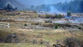 SRPSKA ARMIJA MOĆNO GAZI: Sve spremno za završni dan vežbe Odgovor 2021 (VIDEO) SRPSKA ARMIJA MOĆNO GAZI: Sve spremno za završni dan vežbe Odgovor 2021 (VIDEO)