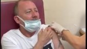 УРНЕБЕСНА РЕАКЦИЈА ТРЕНЕРА БЕШИКТАША: Примио вакцину, а након тога постао је планетарни хит (ВИДЕО)