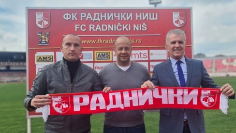 NOVA LICA U NIŠKOM SUPERLIGAŠU: Martać i Stojanović za jači Radnički NOVA LICA U NIŠKOM SUPERLIGAŠU: Martać i Stojanović za jači Radnički
