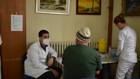 ZAŠTO DOKTORI ZAOBILAZE KIKINDU? Dom zdravlja i bolnica bez lekarskog kadra, niko se ne javlja na tri konkursa ZAŠTO DOKTORI ZAOBILAZE KIKINDU? Dom zdravlja i bolnica bez lekarskog kadra, niko se ne javlja na tri konkursa