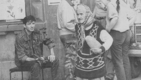 У БИХ СЕ ДОГОДИЛА ТРАВЕСТИЈА ПРАВДЕ: Аутори извештаја о страдању нашег народа у Сарајеву и ратном вихору 1991-1995. У БИХ СЕ ДОГОДИЛА ТРАВЕСТИЈА ПРАВДЕ: Аутори извештаја о страдању нашег народа у Сарајеву и ратном вихору 1991-1995.