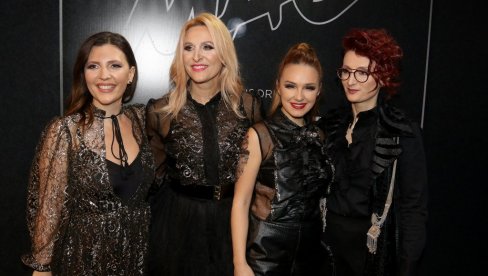 FRAJLE NASTAVLJAJU KAO TRIO: Marija Mirković, posle 12 godina, napustila popularnu novosadsku grupu FRAJLE NASTAVLJAJU KAO TRIO: Marija Mirković, posle 12 godina, napustila popularnu novosadsku grupu