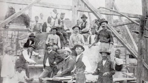 KRUŠEVAC JE 1911. GODINE PLANIRAN ZA PRESTONICU: Kupljena zgrada za dvor, pisali su i Vladi u Beograd KRUŠEVAC JE 1911. GODINE PLANIRAN ZA PRESTONICU: Kupljena zgrada za dvor, pisali su i Vladi u Beograd