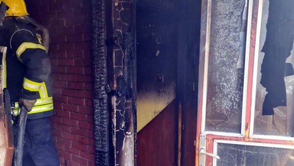 У МОСТАРУ ЗАПАЉЕНА КУЋА СРПСКЕ ПОРОДИЦЕ: Мирјана очајна - Затекла сам згариште... (ФОТО) У МОСТАРУ ЗАПАЉЕНА КУЋА СРПСКЕ ПОРОДИЦЕ: Мирјана очајна - Затекла сам згариште... (ФОТО)