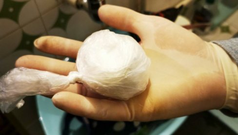 АПЛИКАЦИЈА РАЗОТКРИЛА МАФИЈУ: Ухапшене стотине криминалаца из 18 земаља АПЛИКАЦИЈА РАЗОТКРИЛА МАФИЈУ: Ухапшене стотине криминалаца из 18 земаља