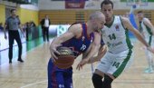 ЗВЕЗДА ХИТА КА ПРВОМ МЕСТУ: Крка разбијена, црвено-бели протутњали кроз Ново Место ЗВЕЗДА ХИТА КА ПРВОМ МЕСТУ: Крка разбијена, црвено-бели протутњали кроз Ново Место