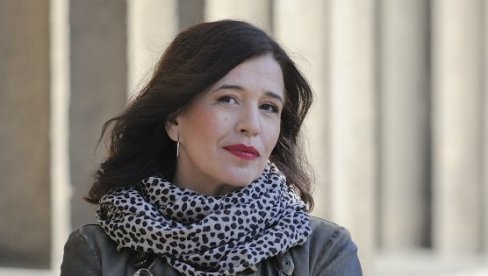МАЛО КО ЗНА ЊЕНО ПРАВО ИМЕ: Нелу Михаиловић публика обожава, а удата је за брата наше прослављене глумице - ево како се заправо зове МАЛО КО ЗНА ЊЕНО ПРАВО ИМЕ: Нелу Михаиловић публика обожава, а удата је за брата наше прослављене глумице - ево како се заправо зове