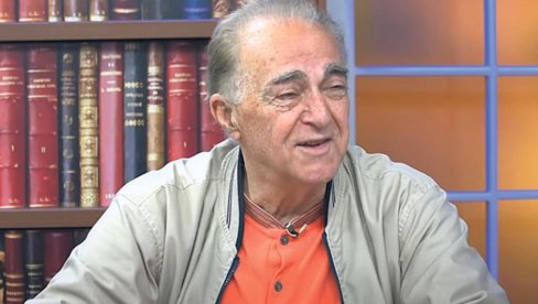 UGRIZAO SAM SESTRU, HALUCINIRAO, MORALI SU DA ME VEŽU: Jeziva ispovest doktora Marića - šta je sve preživeo dok se borio protiv korone UGRIZAO SAM SESTRU, HALUCINIRAO, MORALI SU DA ME VEŽU: Jeziva ispovest doktora Marića - šta je sve preživeo dok se borio protiv korone