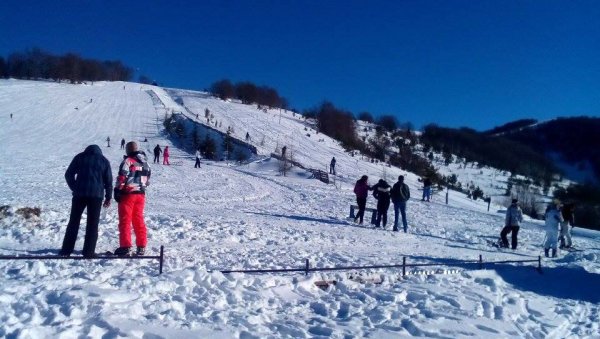 ЖИЧАРА ДУБОКО ИДЕ НА ПРОДАЈУ: Одлука Градског већа у Врању, купци на потезу ЖИЧАРА ДУБОКО ИДЕ НА ПРОДАЈУ: Одлука Градског већа у Врању, купци на потезу