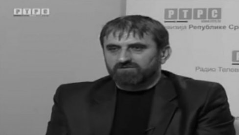 ХЕРОЈИ НЕ УМИРУ: Саборци се опраштају од чувеног команданта Мише Пелемиша ХЕРОЈИ НЕ УМИРУ: Саборци се опраштају од чувеног команданта Мише Пелемиша