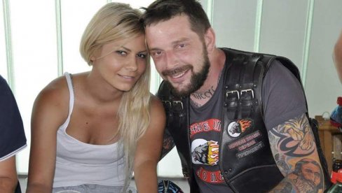 НИЈЕ МОРАЛО ТАКО! Супруга се потресним речима опростила од вође Ноћних вукова - Чувај нас све, а ми ћемо сећање на тебе... НИЈЕ МОРАЛО ТАКО! Супруга се потресним речима опростила од вође Ноћних вукова - Чувај нас све, а ми ћемо сећање на тебе...