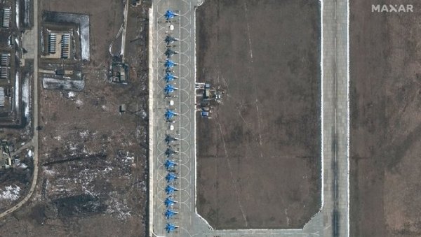 ШТА ПОКАЗУЈУ САТЕЛИТСКИ СНИМЦИ РУСКЕ БАЗЕ? Морозовск са борбеним авионима у стању приправности - на само 150 километара од Украјине (ФОТО) ШТА ПОКАЗУЈУ САТЕЛИТСКИ СНИМЦИ РУСКЕ БАЗЕ? Морозовск са борбеним авионима у стању приправности - на само 150 километара од Украјине (ФОТО)