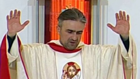 USTAŠKA MISA NA HRT-U: Skandalozan govor hrvatskog sveštenika, klerofašizam uživo na nacionalnom servisu! USTAŠKA MISA NA HRT-U: Skandalozan govor hrvatskog sveštenika, klerofašizam uživo na nacionalnom servisu!