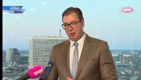 ПРЕДСЕДНИК ЗАМОЛИО ГРАЂАНЕ: Вакцинишите се, имамо сва четири цепива! ПРЕДСЕДНИК ЗАМОЛИО ГРАЂАНЕ: Вакцинишите се, имамо сва четири цепива!