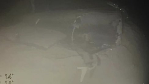 ПРВЕ ФОТОГРАФИЈЕ ПОДМОРНИЦЕ ПРОНАЂЕНЕ КОД БАЛИЈА: Страдала цела посада са 53 члана (ФОТО/ВИДЕО) ПРВЕ ФОТОГРАФИЈЕ ПОДМОРНИЦЕ ПРОНАЂЕНЕ КОД БАЛИЈА: Страдала цела посада са 53 члана (ФОТО/ВИДЕО)