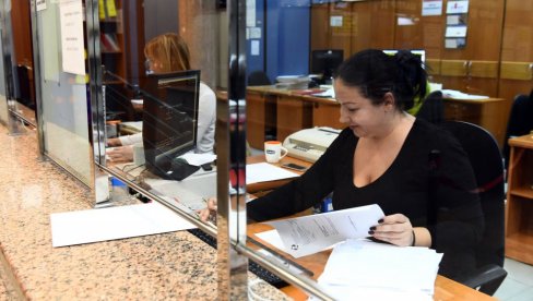 OBAVEŠTENJE ZA GRAĐANE: PIO fond raspisao oglas za prijem zahteva za rehabilitaciju u 2024. OBAVEŠTENJE ZA GRAĐANE: PIO fond raspisao oglas za prijem zahteva za rehabilitaciju u 2024.