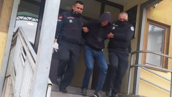 ЗАВРШЕНО САСЛУШАЊЕ: Пантовићу и Љујићу одређено задржавање 72 сата ЗАВРШЕНО САСЛУШАЊЕ: Пантовићу и Љујићу одређено задржавање 72 сата