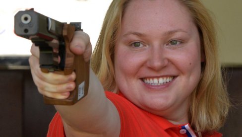 UVERTIRA PRED PARIZ: Zorana Arunović osvojila medalju na Evropskom prvenstvu UVERTIRA PRED PARIZ: Zorana Arunović osvojila medalju na Evropskom prvenstvu