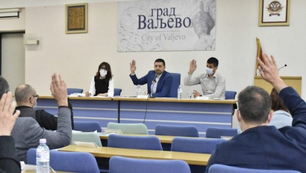 БИЗЕРБА ГРАДИ ФАБРИКУ ВАГА У ВАЉЕВУ: Велика немачка компанија стиже у град на Колубари БИЗЕРБА ГРАДИ ФАБРИКУ ВАГА У ВАЉЕВУ: Велика немачка компанија стиже у град на Колубари