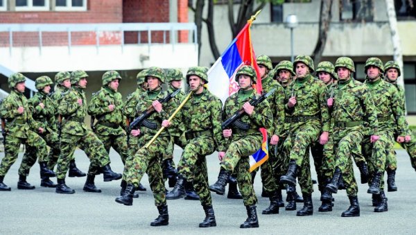 ПЛАН ДРЖАВЕ ЗА ПОВРАТАК ВОЈНОГ РОКА: Генералштаб припрема модел који ће представити на јесен, најављено и када ће први регрути ући у касарне ПЛАН ДРЖАВЕ ЗА ПОВРАТАК ВОЈНОГ РОКА: Генералштаб припрема модел који ће представити на јесен, најављено и када ће први регрути ући у касарне
