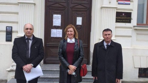 PRIKUPLJENO VIŠE OD 1.600 POTPISA: Srđan Jeremić predao kandidaturu za zamenika župana Vukovarsko-sremske županije PRIKUPLJENO VIŠE OD 1.600 POTPISA: Srđan Jeremić predao kandidaturu za zamenika župana Vukovarsko-sremske županije