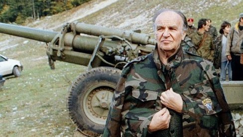 IZETBEGOVIĆ ŽELEO PANISLAMSKI RAT: Kako je Sukob u BiH dešifrovan zahvaljujući knjizi Alija: ulema ili balija (FOTO) IZETBEGOVIĆ ŽELEO PANISLAMSKI RAT: Kako je Sukob u BiH dešifrovan zahvaljujući knjizi Alija: ulema ili balija (FOTO)