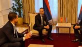 ДОДИК СА МИНИСТРИМА ИЗ ЦРНЕ ГОРЕ: Састанак о пројектима од обостраног интереса ДОДИК СА МИНИСТРИМА ИЗ ЦРНЕ ГОРЕ: Састанак о пројектима од обостраног интереса