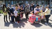 RUČNO RAĐENI PRIZVODI: Održan tradicionalni Uskršnji vašar u Vlasotincu RUČNO RAĐENI PRIZVODI: Održan tradicionalni Uskršnji vašar u Vlasotincu