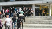 НАСТАВЉА СЕ РЕВАКЦИНАЦИЈА МАКЕДОНАЦА У ВРАЊУ: Другу дозу примиће више од 200 грађана НАСТАВЉА СЕ РЕВАКЦИНАЦИЈА МАКЕДОНАЦА У ВРАЊУ: Другу дозу примиће више од 200 грађана