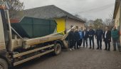 ZA 20 KONTEJNERA DVA MILIONA: Sombor nastavlja akciju odnošenja kabastog otpada ZA 20 KONTEJNERA DVA MILIONA: Sombor nastavlja akciju odnošenja kabastog otpada
