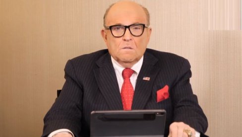 OVO SE NE ODNOSI NA PREDSEDNIKA AMERIKE Tramp pomilovao Rudija Đulijanija i još više od 70 osoba