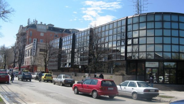 ПРОМЕЊЕНИ ТЕРМИНИ ЗА РЕВАКЦИНАЦИЈУ У ЋУПРИЈИ: Заказани за данас по другу дозу треба да дођу у понедељак ПРОМЕЊЕНИ ТЕРМИНИ ЗА РЕВАКЦИНАЦИЈУ У ЋУПРИЈИ: Заказани за данас по другу дозу треба да дођу у понедељак