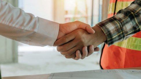 KAKO IZBEĆI MUKE SA GRAĐEVINSKIM RADOVIMA? Postoji način da ne drži vodu samo dok majstori odu KAKO IZBEĆI MUKE SA GRAĐEVINSKIM RADOVIMA? Postoji način da ne drži vodu samo dok majstori odu