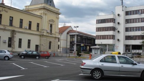 OLAKŠICA ZA VOZAČE: Besplatno parkiranje tokom praznika OLAKŠICA ZA VOZAČE: Besplatno parkiranje tokom praznika