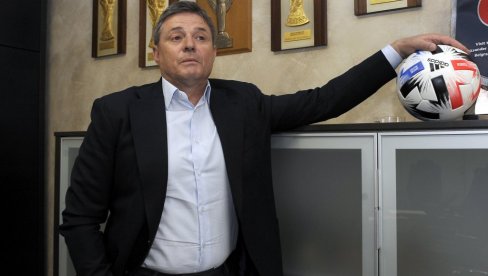 STOJKOVIĆ ZADOVOLJAN IGROM, ALI BRINE POVREDA MITROVIĆA: Kad nosiš dres Srbije moraš da trčiš i izgaraš STOJKOVIĆ ZADOVOLJAN IGROM, ALI BRINE POVREDA MITROVIĆA: Kad nosiš dres Srbije moraš da trčiš i izgaraš