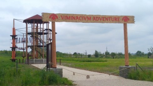 АТРАКЦИЈА НА ВИМИНАЦИЈУМУ: Данас почео са радом Авантура парк (ФОТО) АТРАКЦИЈА НА ВИМИНАЦИЈУМУ: Данас почео са радом Авантура парк (ФОТО)