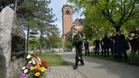 ЗА 36 САТИ ПРОТЕРАНО 15.000 СРБА: Прошло је 26 година од злочиначке акције Бљесак ЗА 36 САТИ ПРОТЕРАНО 15.000 СРБА: Прошло је 26 година од злочиначке акције Бљесак
