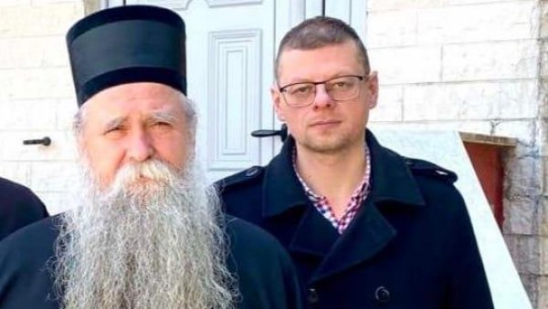 ВАСКРСЛИ ЈЕ ГОСПОД С НАМА: Иван Булатовић честитао највећи хришћански празник ВАСКРСЛИ ЈЕ ГОСПОД С НАМА: Иван Булатовић честитао највећи хришћански празник