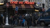 ВАТРОМЕТ ЗА НАРКОМАНЕ: У француској престоници грађани узели правду у своје руке ВАТРОМЕТ ЗА НАРКОМАНЕ: У француској престоници грађани узели правду у своје руке